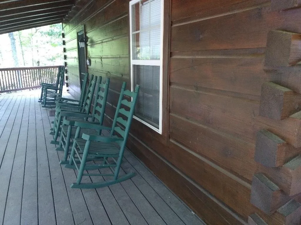 Photo of 4230 Chamberlain Lane