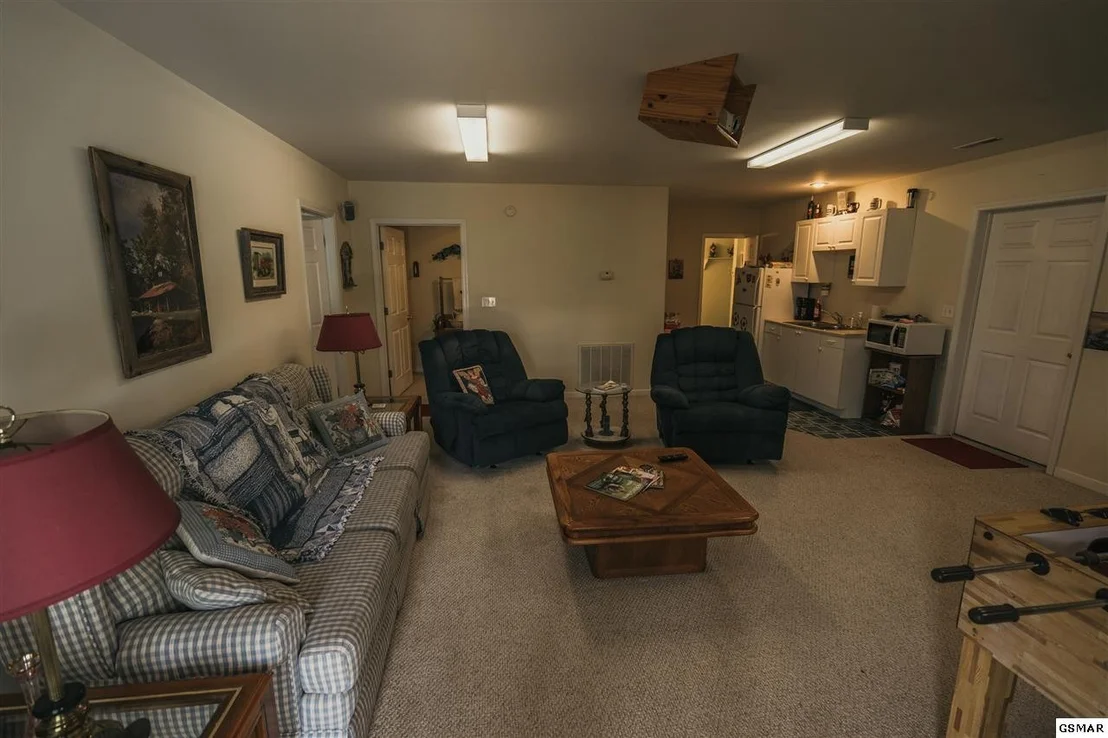 Photo of 160 Estele Drive