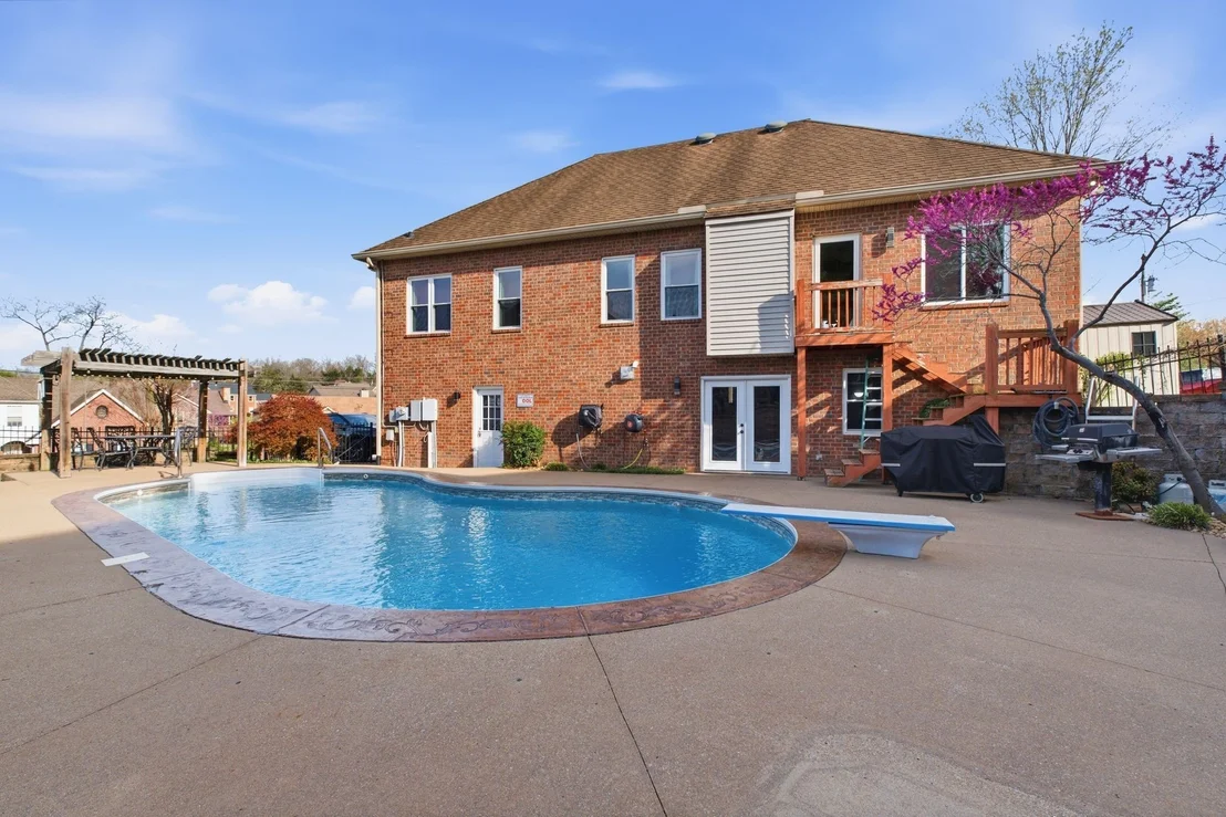 Photo of 1514 Brookstone Cir