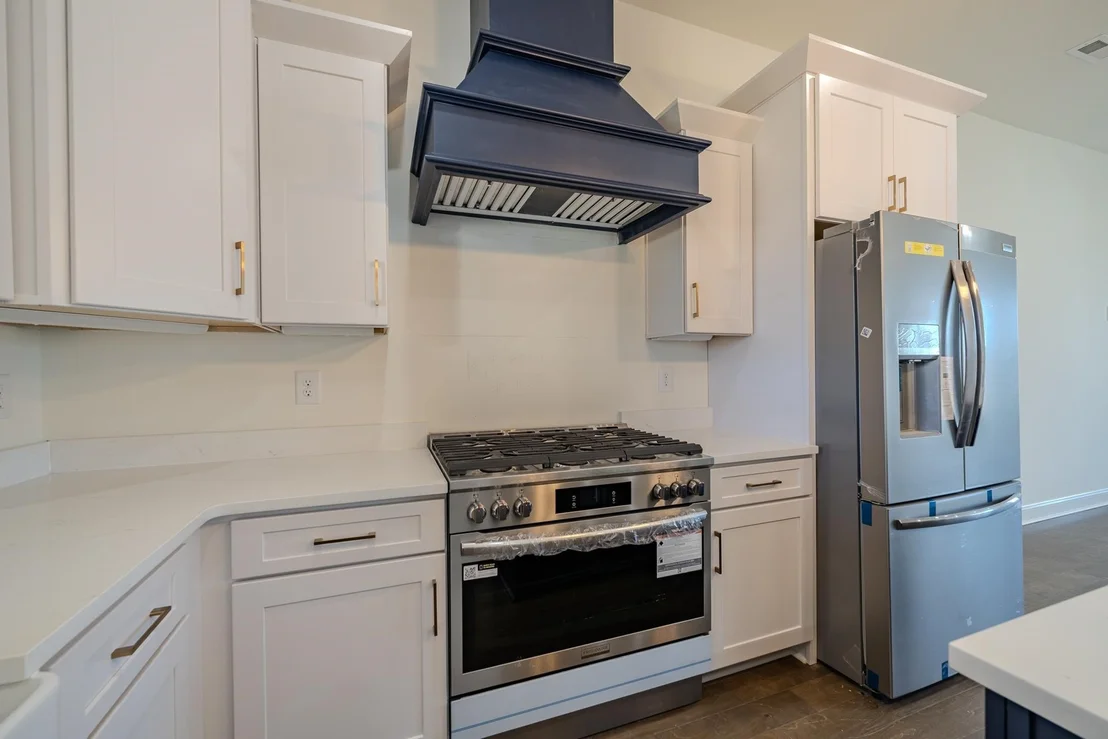 Photo of 130 BELVEDERE CIR