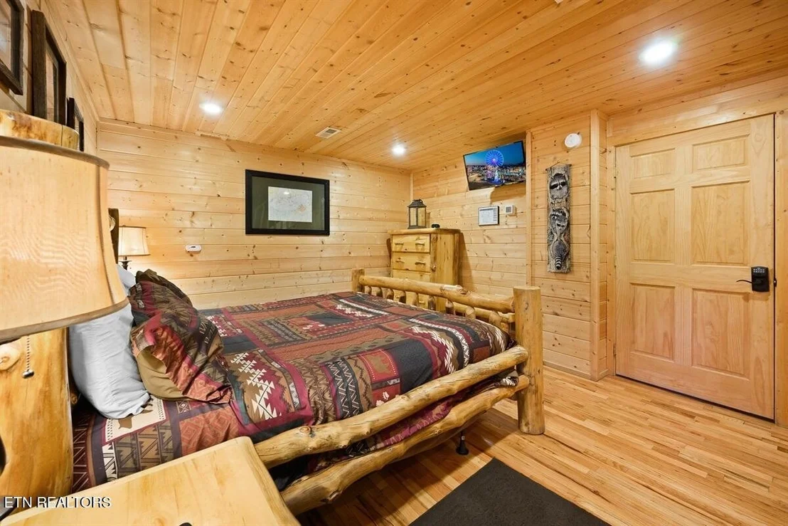 Photo of 2313 Laughing Bear Way