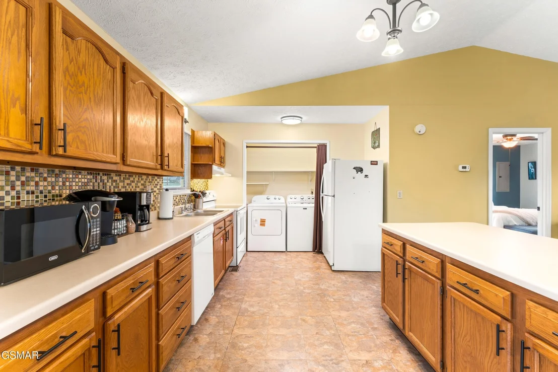 Photo of 3401 Barber Way