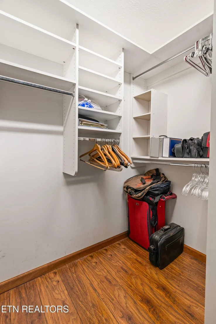 Photo of 945 Circle Drive