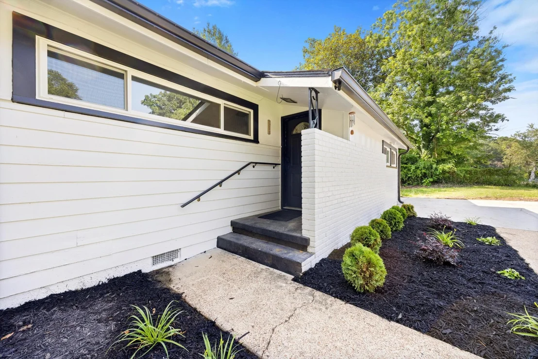 Photo of 3909 Forest Highland Circle