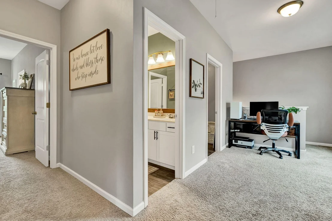 Photo of 122 Bristol Lane