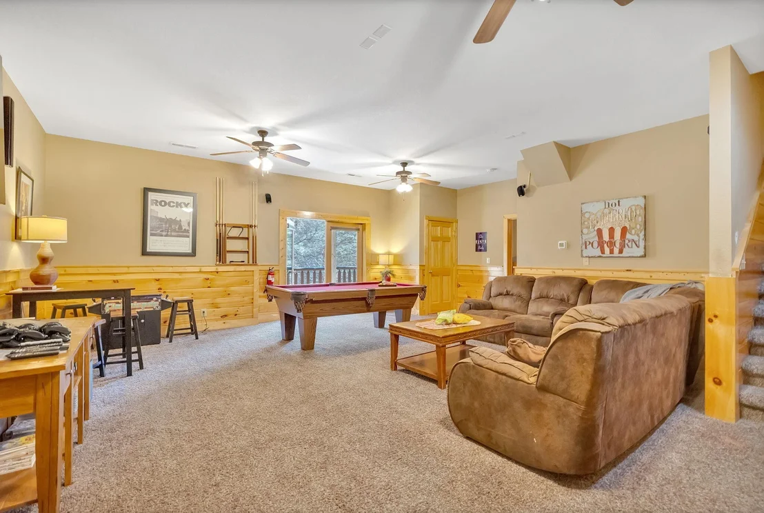 Photo of 2338 Waterfall Way