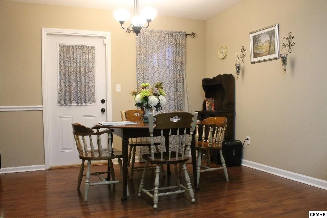 Photo of Unit SDRIVERGATE at 1660 RIVERGATE Drive