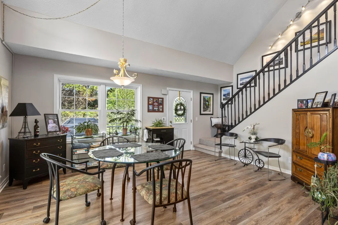 Photo of 122 Eagle Point Drive