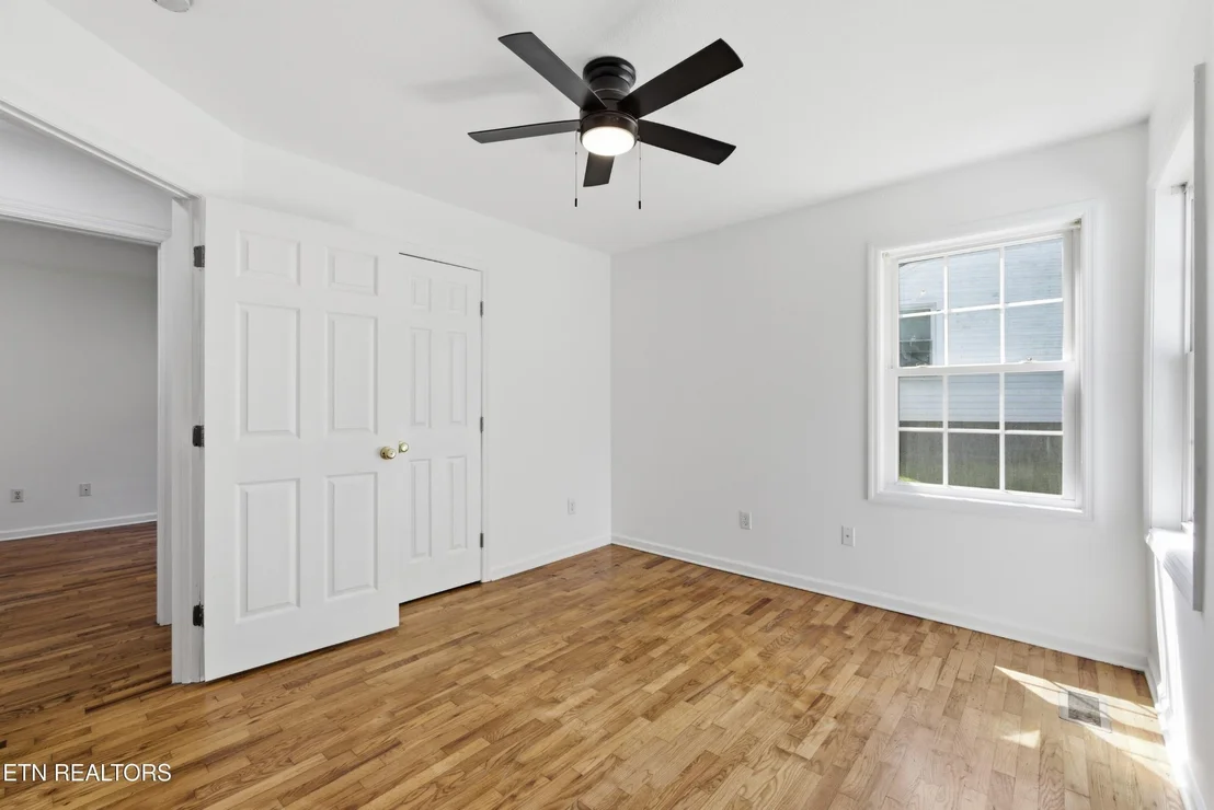 Photo of 212 Sunset Drive