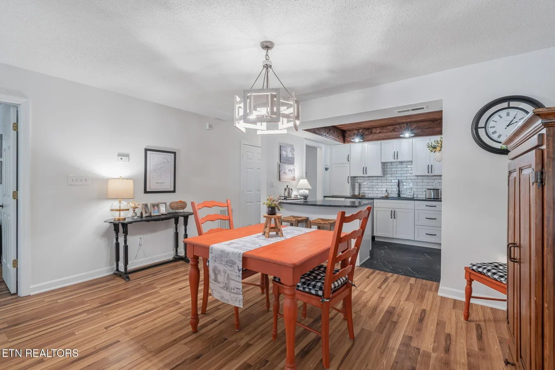 Photo of 453 Amanda Circle