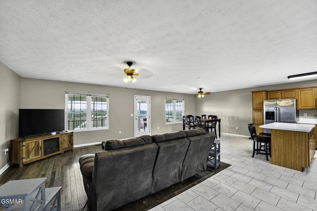 Photo of 477 Klondike Circle