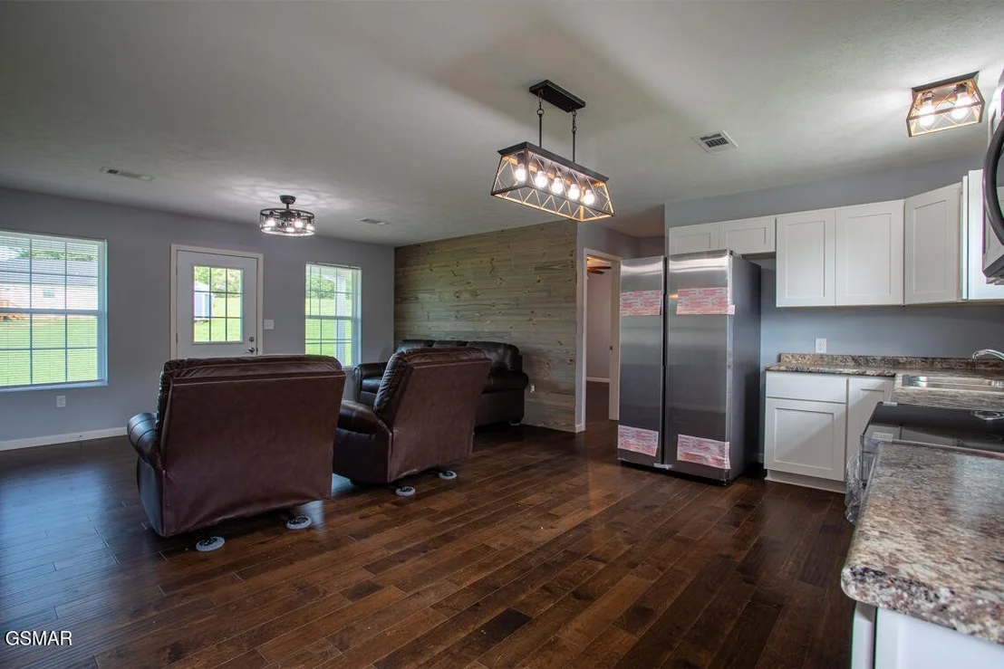 Photo of 318 Harrison Ferry Road
