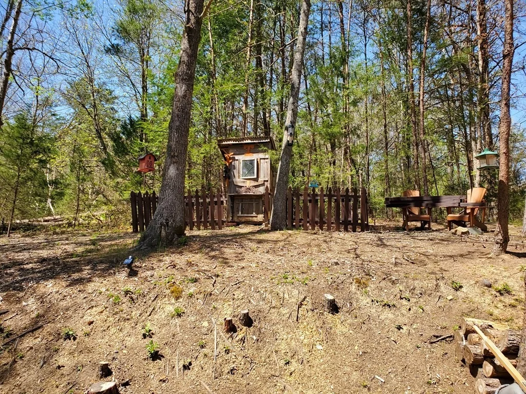 Photo of 2104 Matt Road