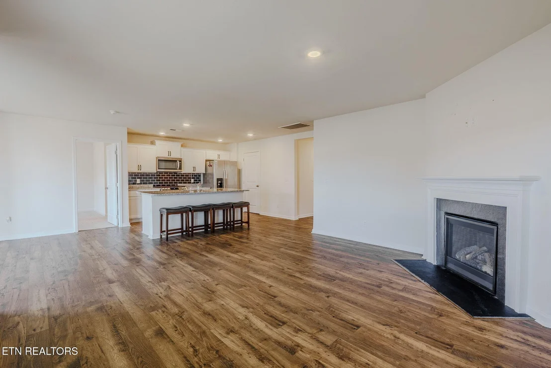 Photo of 2540 Lucille Lane