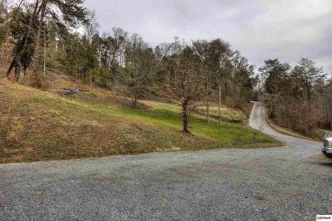 Photo of 521 Cedar Top Drive