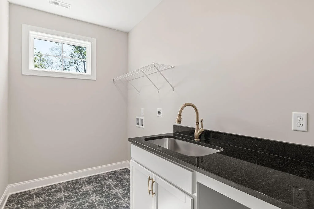 Photo of Unit 202 at 3582 Windmill Way