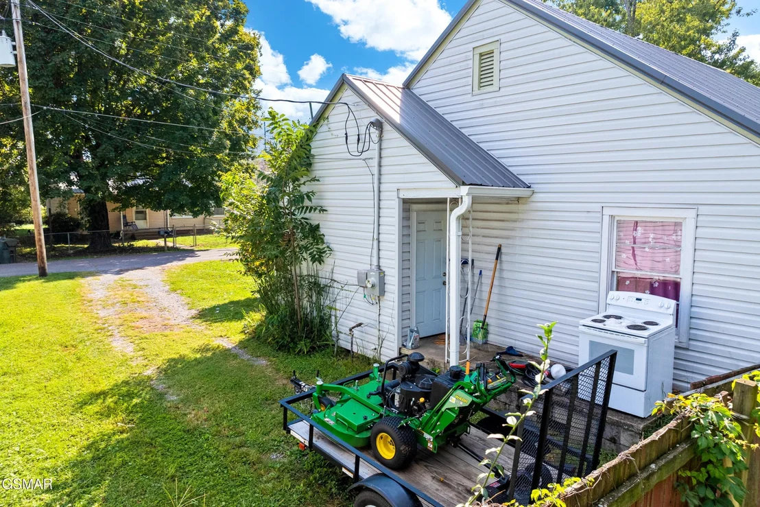 Photo of 302 Jackson Street
