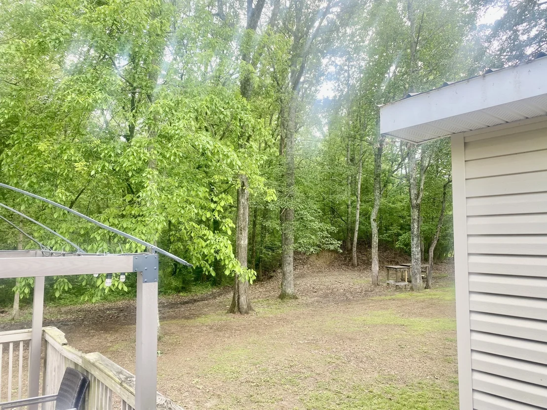 Photo of 2273 Holcomb Rd