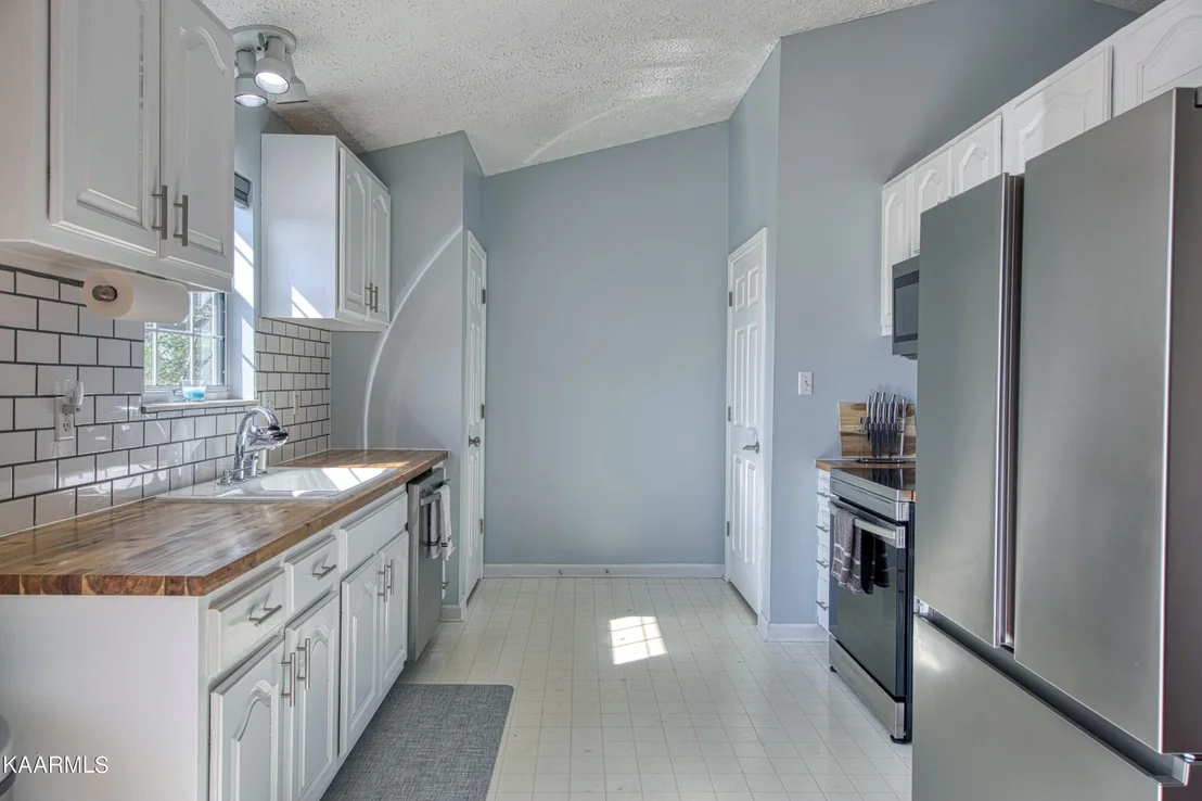 Photo of 104 Alpine Drive