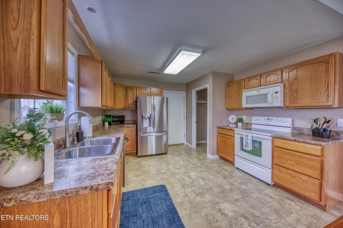 Photo of 8413 Reality Lane