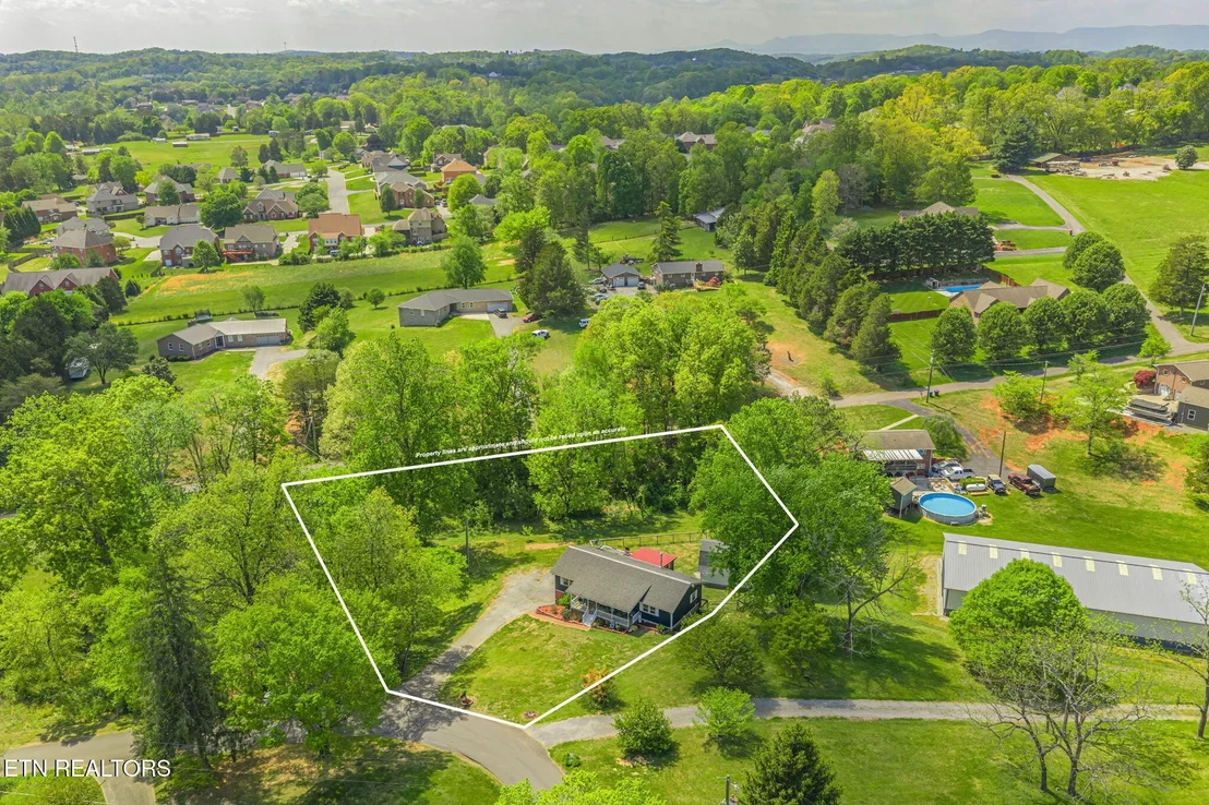 Photo of 7809 Griffith Rd