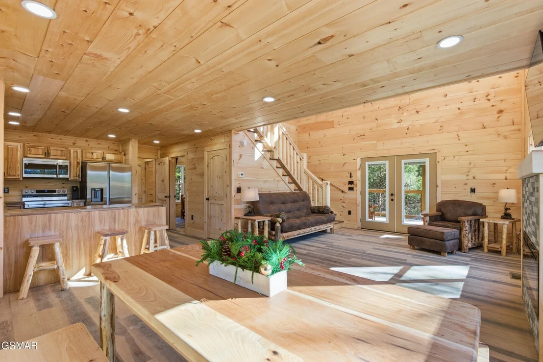 Photo of 608 Cedar Road