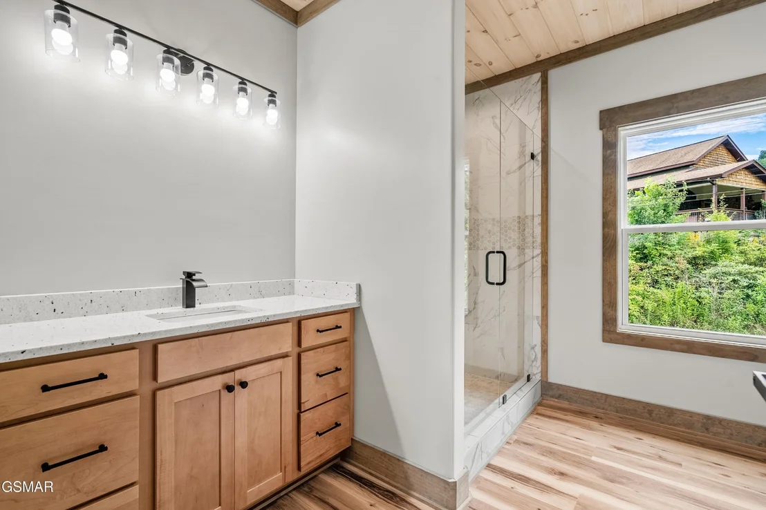 Photo of 745 Pinecrest Drive