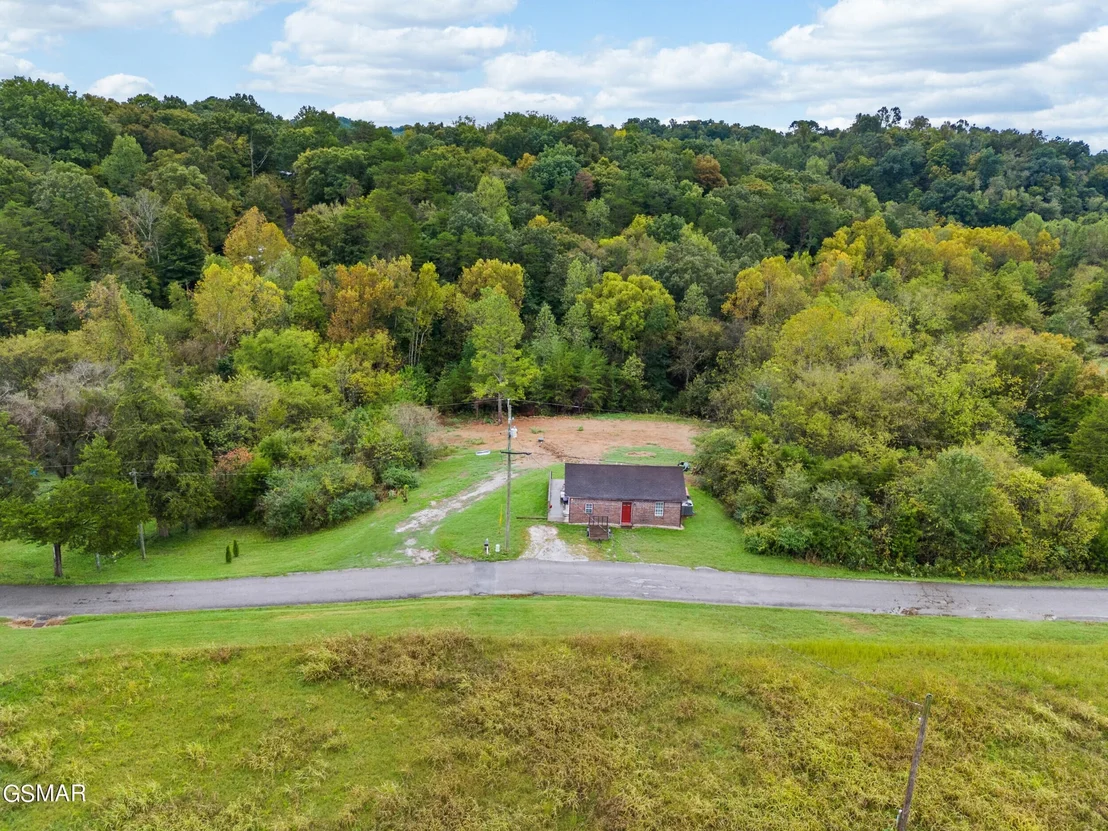 Photo of 9726 Clift Road