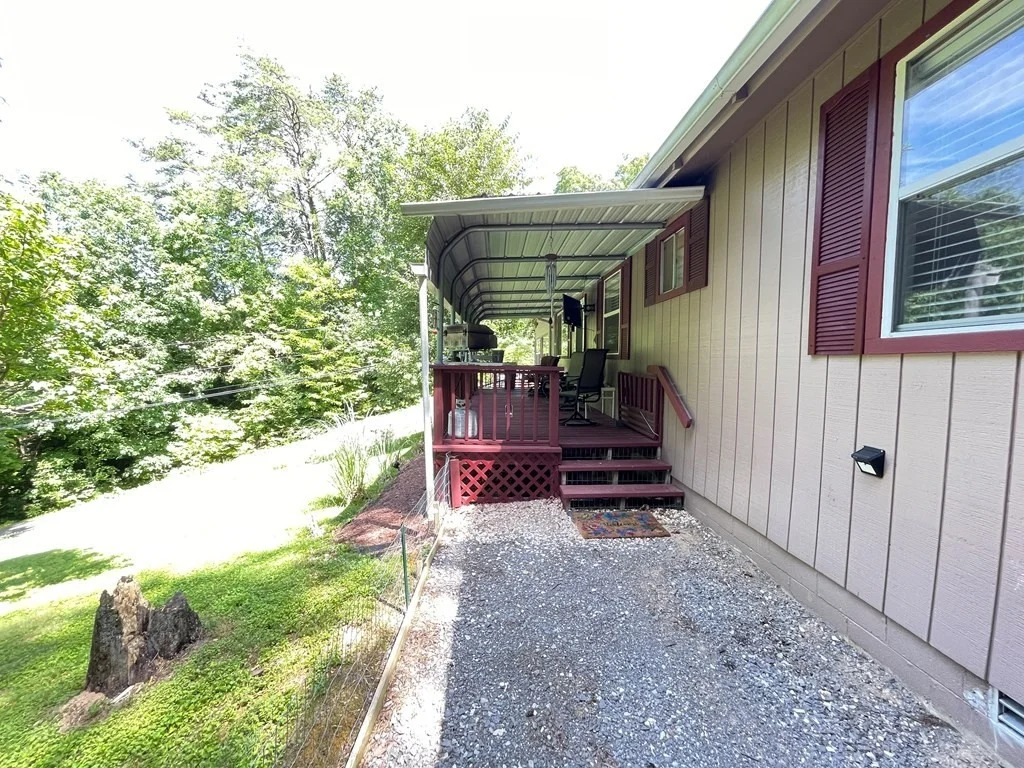 Photo of 1748 PAULAS HUSKEY Circle