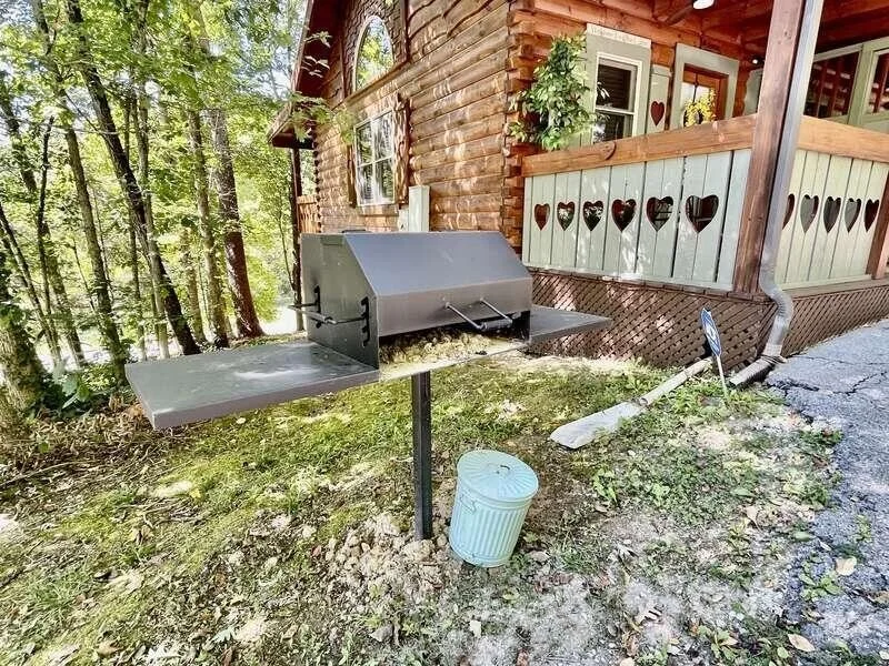 Photo of 2830 Laughing Pine Lane