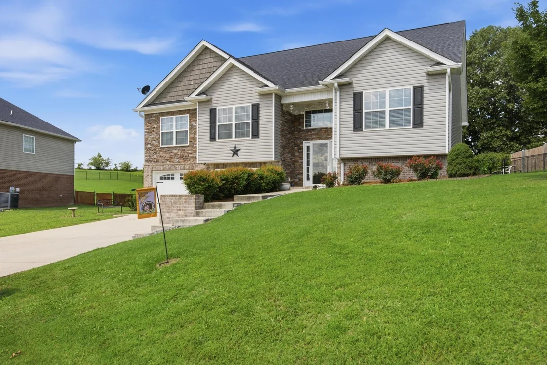 Photo of 7064 Brady Drive