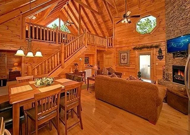 Photo of 2014 Bear Haven Way