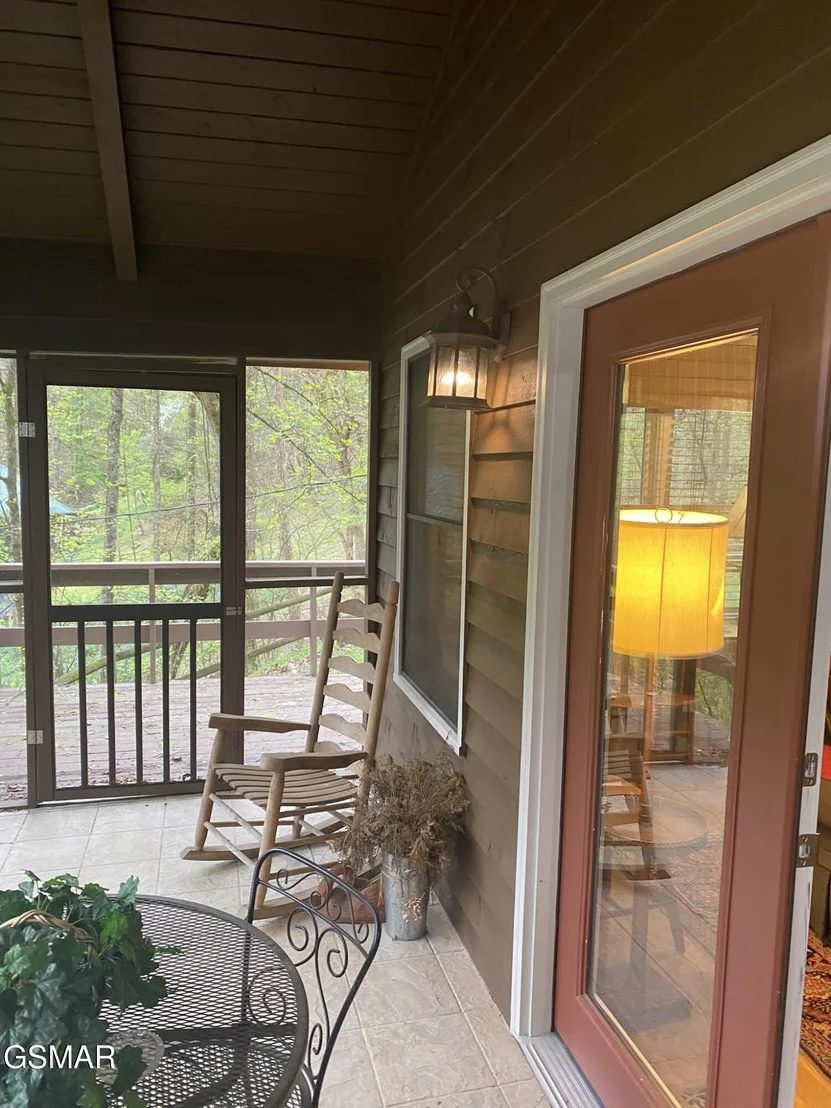 Photo of 2744 Black Walnut Flats Road
