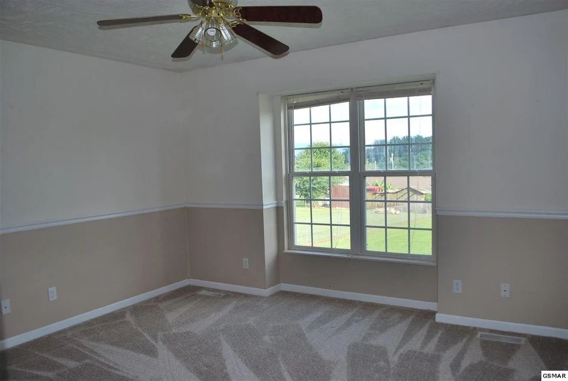 Photo of 604 Ross Drive