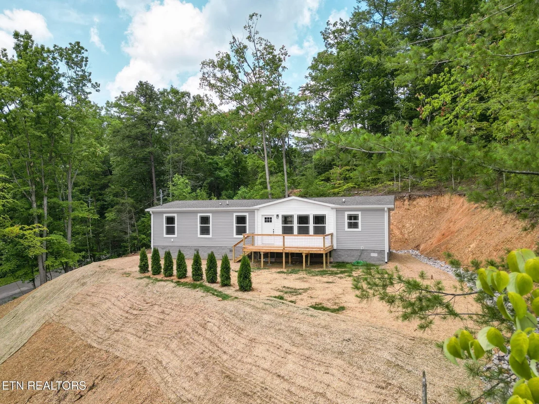 Photo of 1530 Alpine Drive
