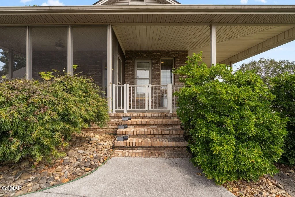 Photo of 2723 Madison Ridge