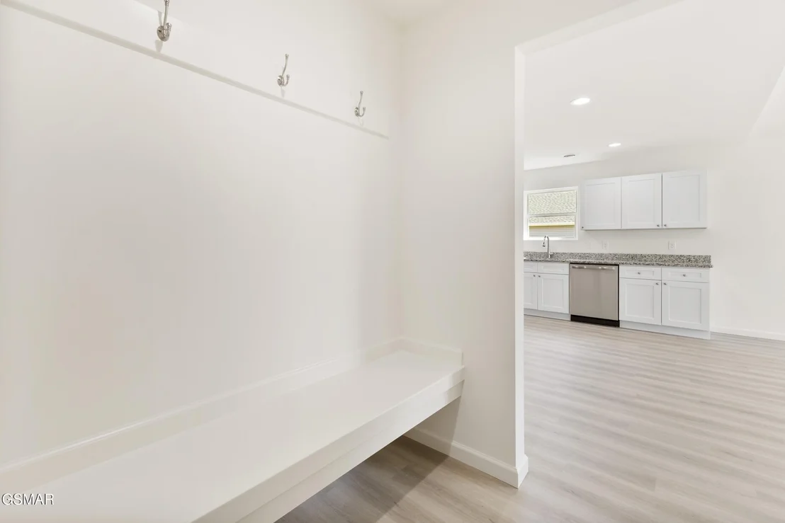 Photo of 210 Baylor Avenue