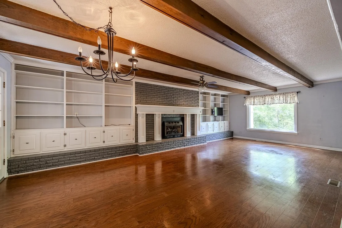 Photo of 101 BOB ST