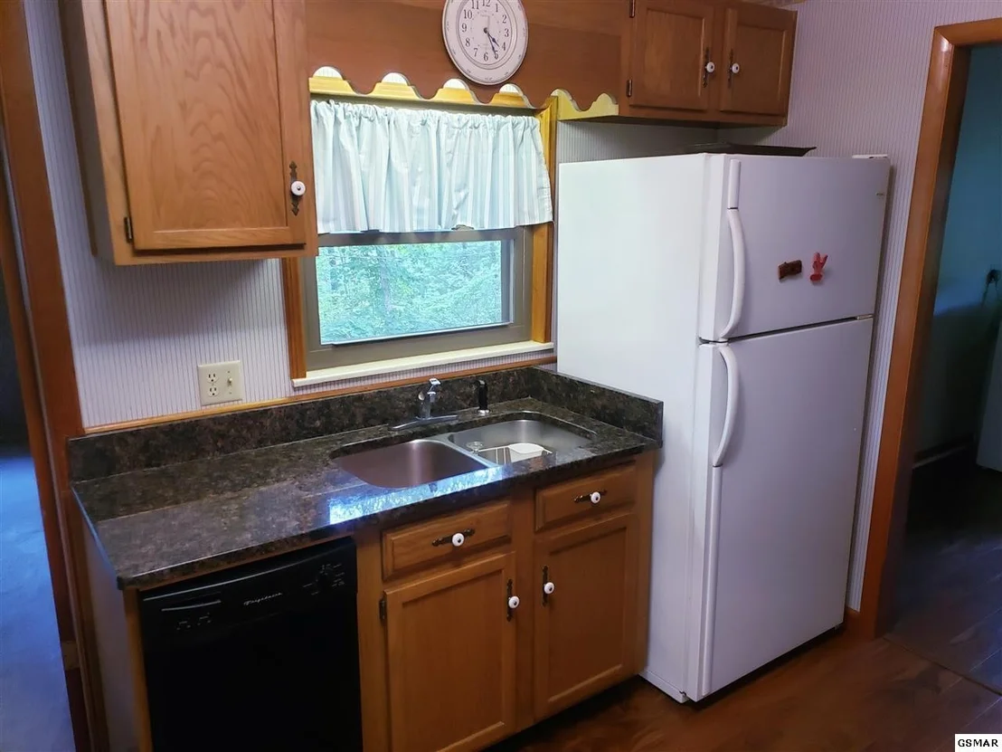 Photo of 3379 Chinquapin Drive