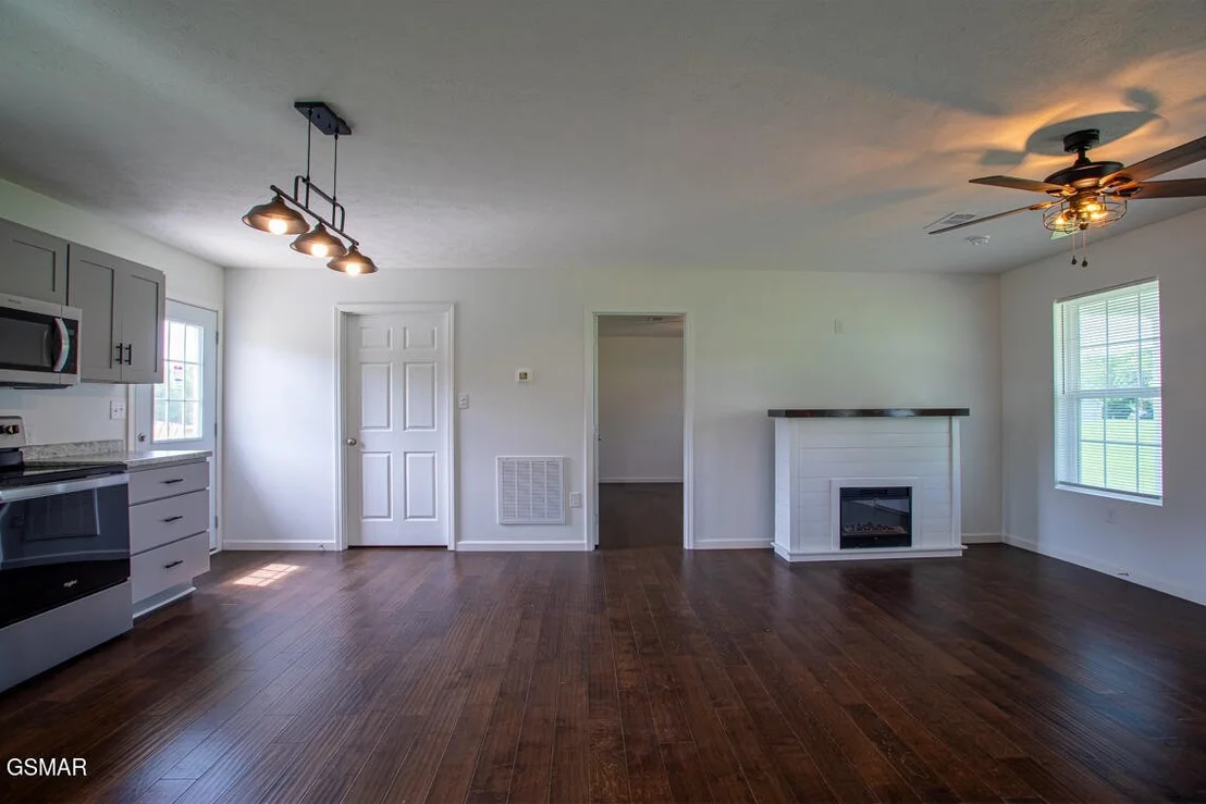 Photo of 322 Harrison Ferry Road