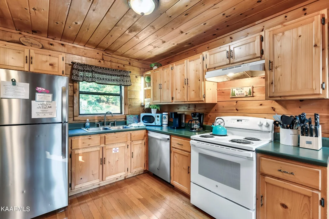 Photo of 529 Hideaway Ridge Circle