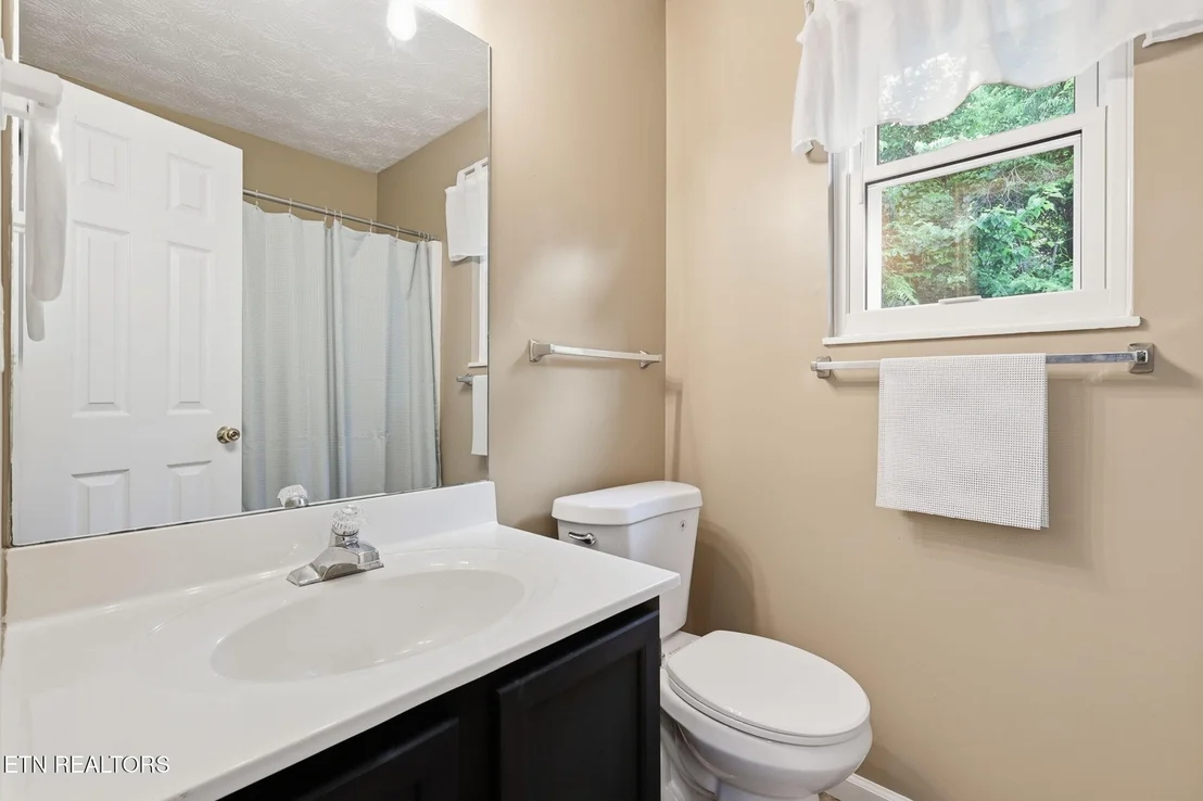 Photo of 5516 W Emory Rd