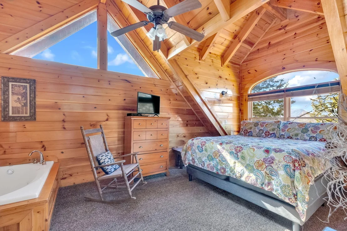Photo of 2338 Waterfall Way