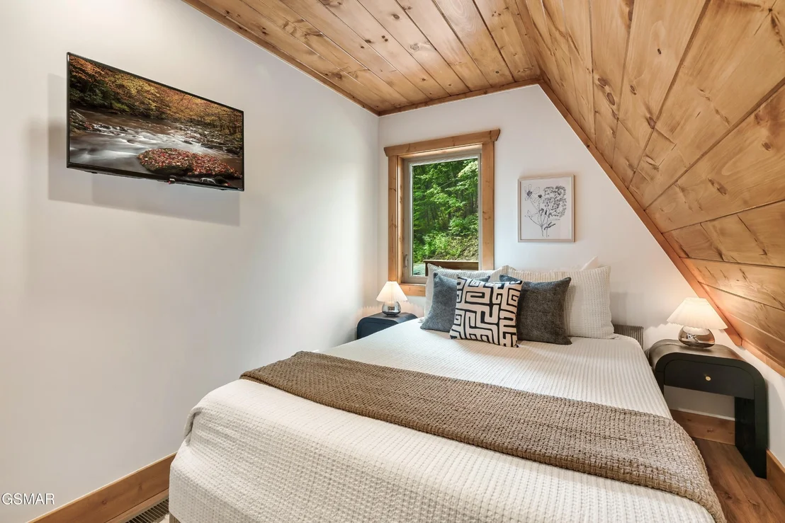 Photo of 2278 Headrick Lead