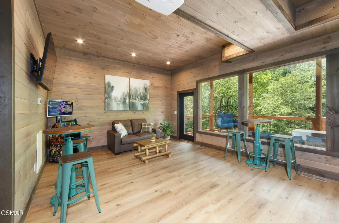 Photo of 2119 Beach Front Drive