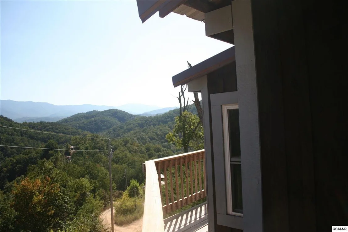 Photo of 3032 Arch Road
