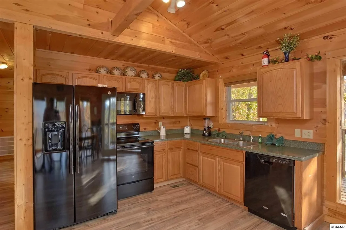 Photo of Unit BIGPINELODGE at 2220 Headrick Lead
