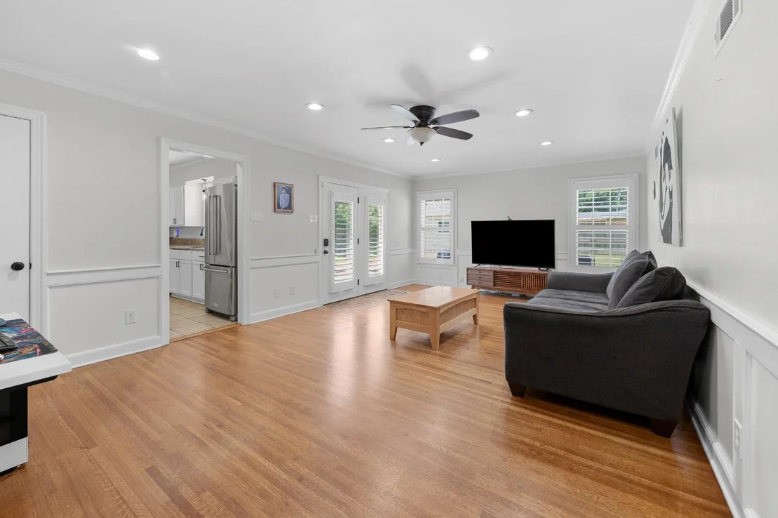 Photo of 311 AVON RD