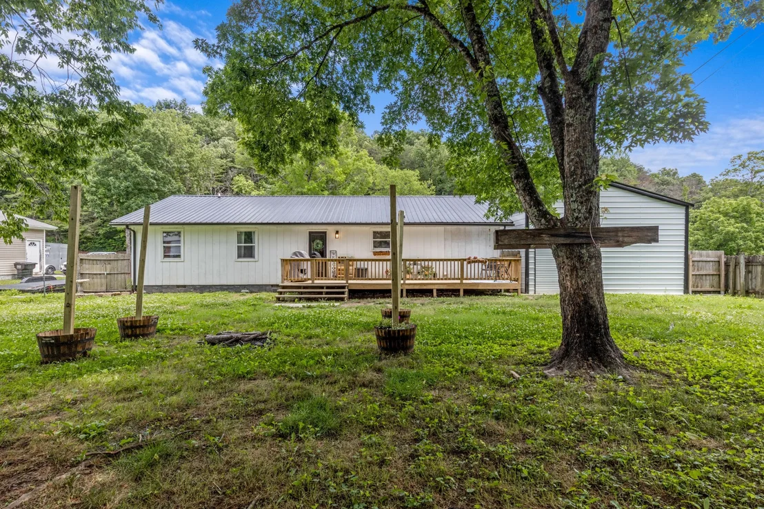 Photo of 7460 Sims Road