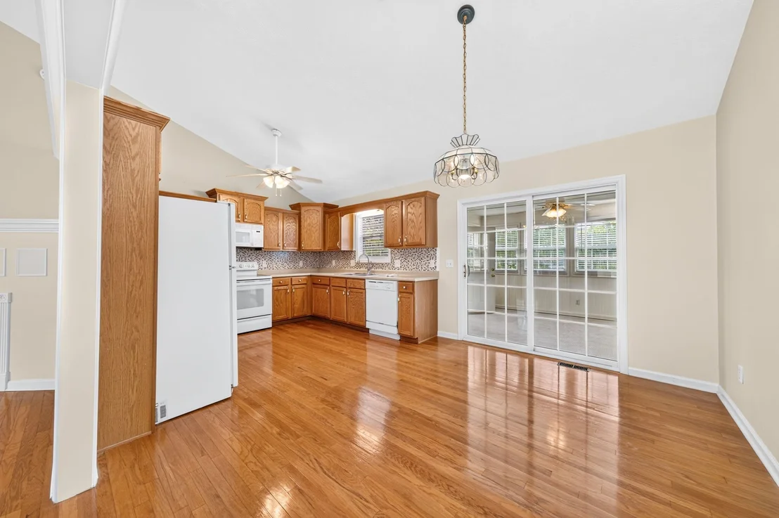Photo of 1175 Dover Dr